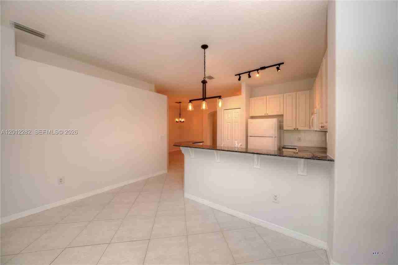 3781 Nw Willow Creek Dr - Photo 7 of 35