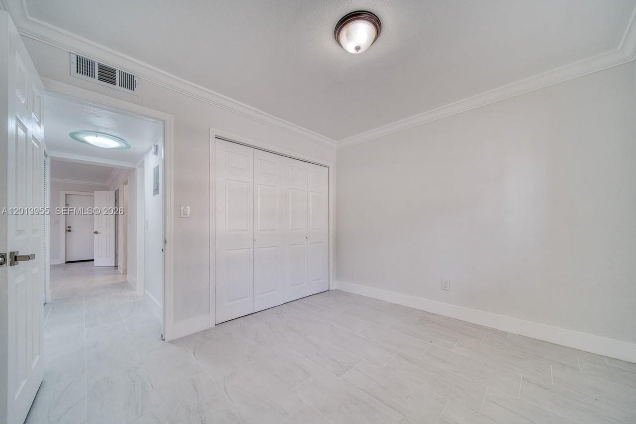7101 Sw 89th Ct #110 - Photo 6 of 17
