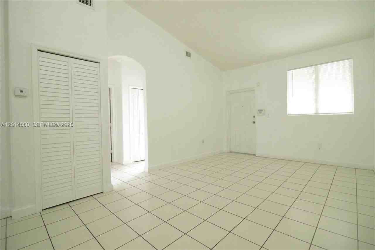 1568 Se 26th St #206 - Photo 7 of 11