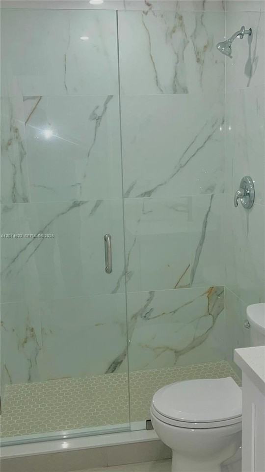 14801 Sw 103rd Pl - Photo 7 of 12