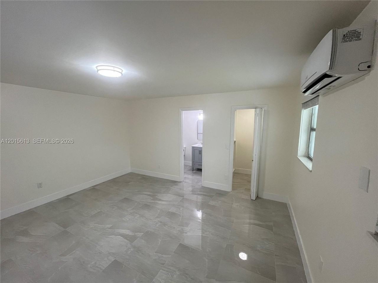 9970 Sw 14th Ter #B - Photo 4 of 9
