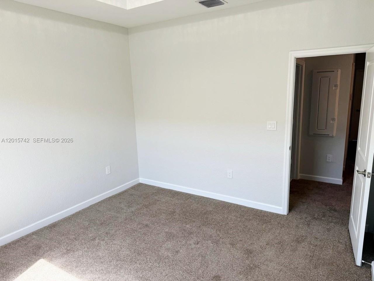 1884 Se 27th Rd #1884 - Photo 7 of 20