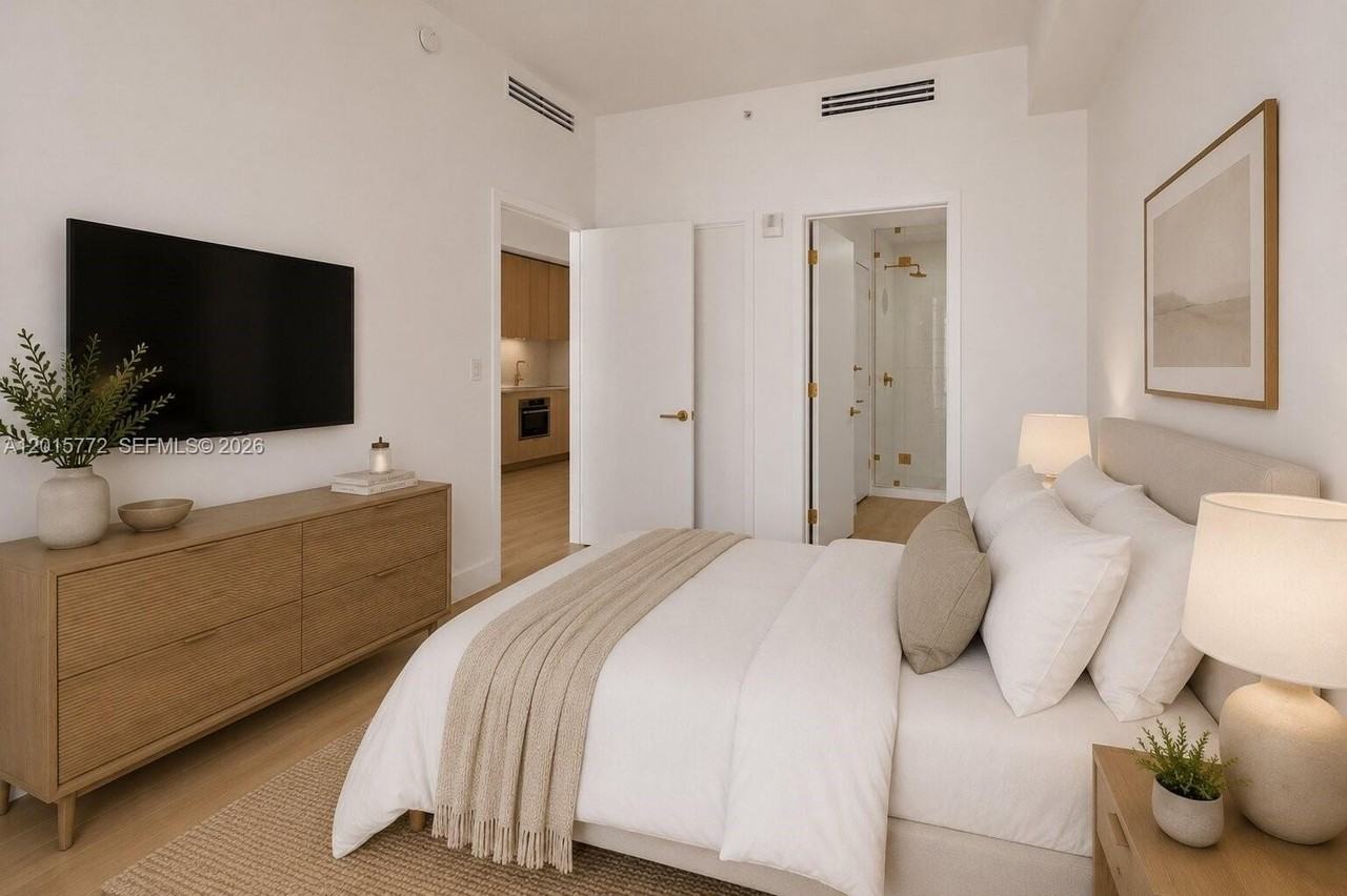 90 Ne 32nd St #211 - Photo 6 of 28