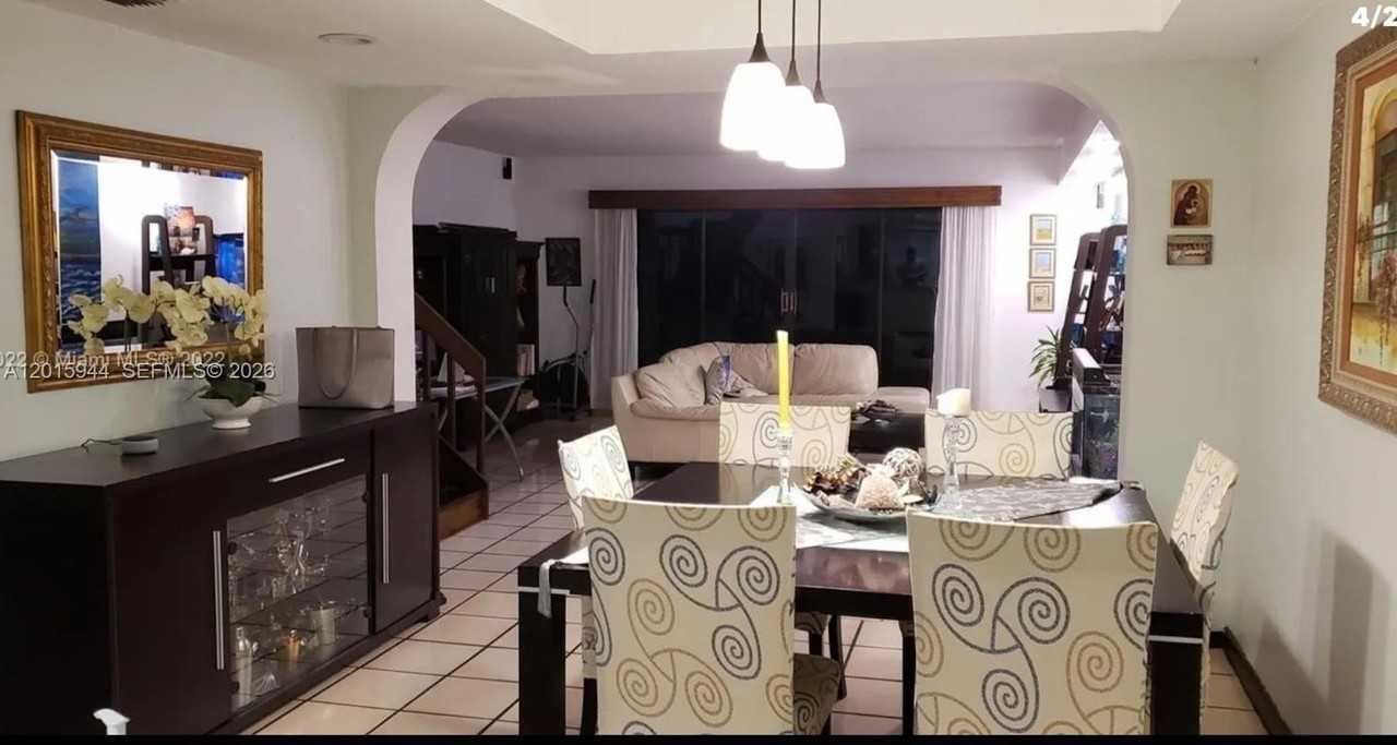 10144 Costa Del Sol Blvd - Photo 6 of 10