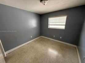 990 Sw 4th St #6 - Photo 1 of 1