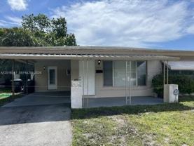 2201 N 57th Ave - Photo 1 of 1