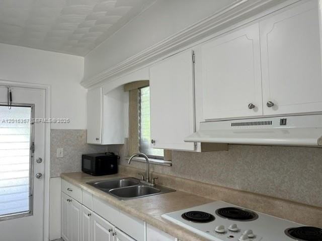2201 N 57th Ave - Photo 6 of 31