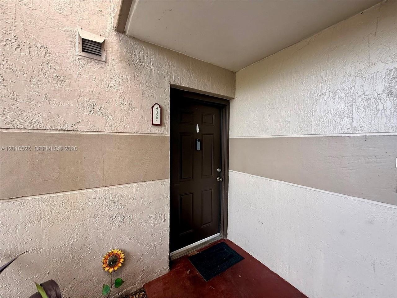 9827 Nob Hill Ct #0 - Photo 4 of 9