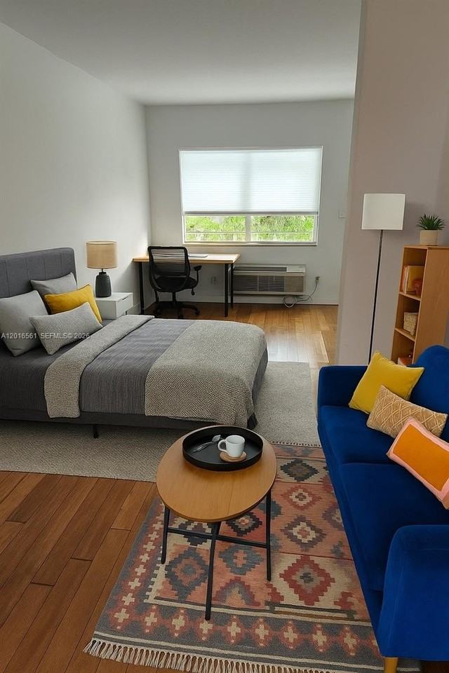 1010 Pennsylvania Ave #14 - Photo 4 of 4