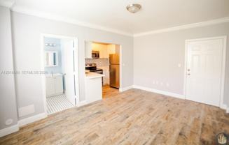 53 Ne 49th St #4 - Photo 1 of 1