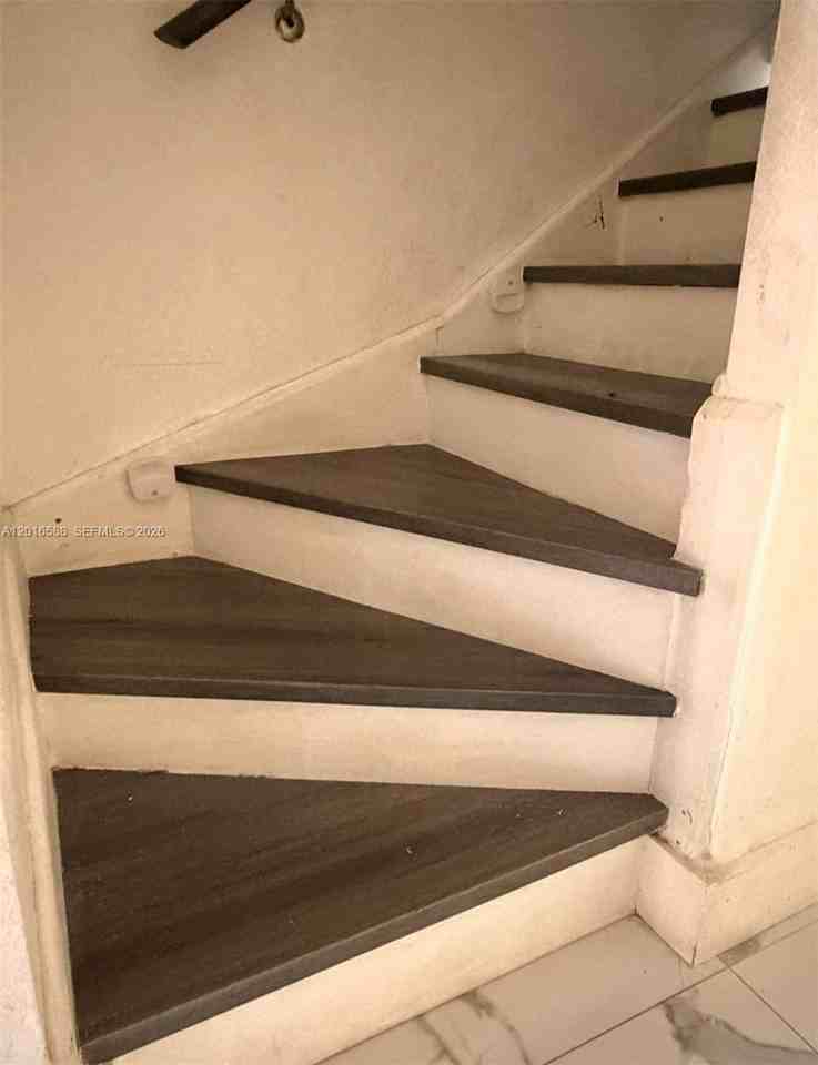 6170 Sw 68th St #21 - Photo 6 of 15