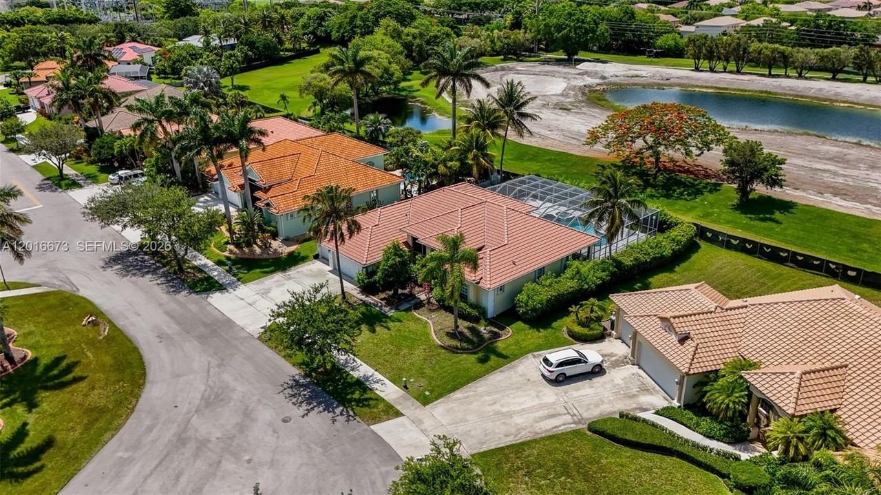 2575 Muirfield Ter #0 - Photo 3 of 50