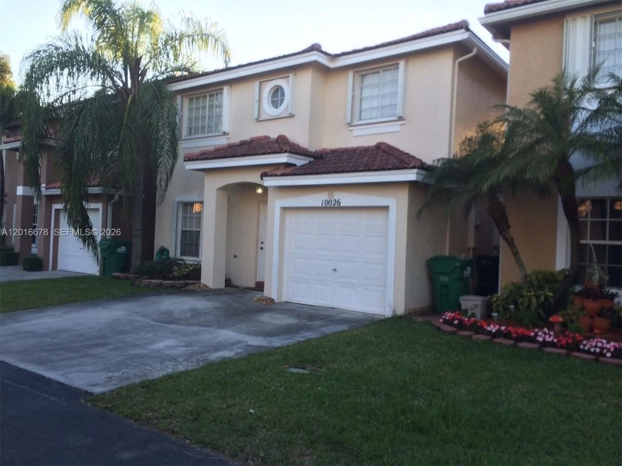 10026 Sw 162nd Path - Photo 2 of 30