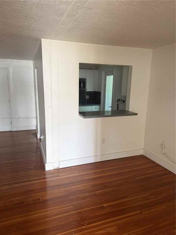 1820 Nw 81st Ter - Photo 3 of 6