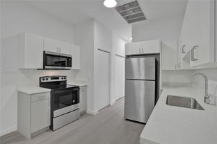 1567 Nw 1st St #9 - Photo 1 of 1