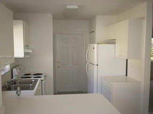 917 Sw 8th Pl - Photo 5 of 8