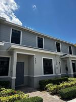 featured image of 450 Ne 12th St