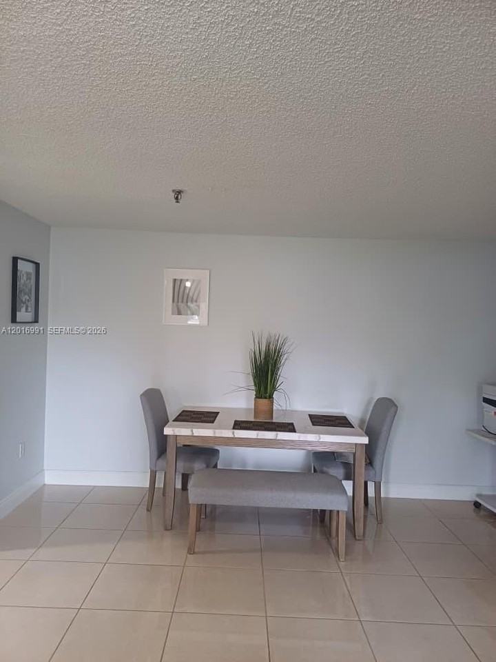 665 Ne 195th St #119 - Photo 6 of 27