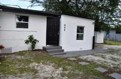 954 Nw 75th St #B - Photo 1 of 1