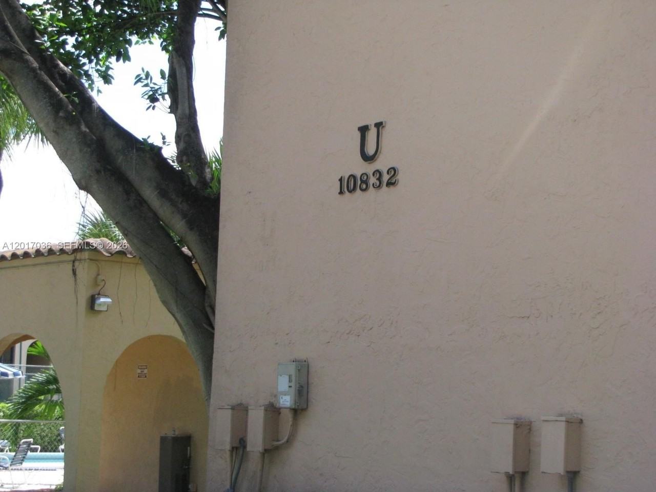 10832 N Kendall Dr #U11 - Photo 2 of 14