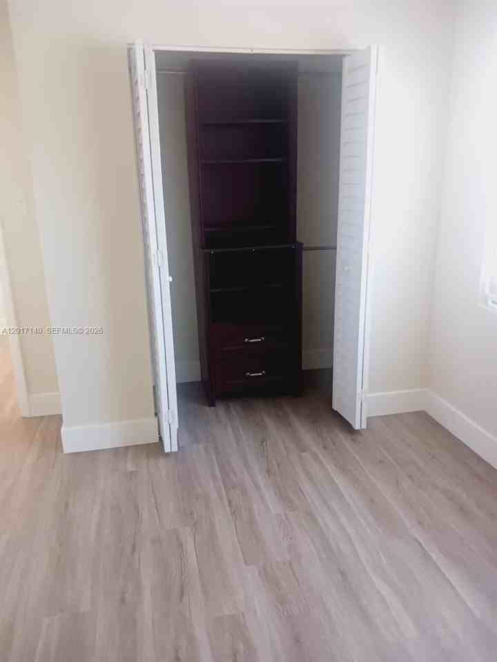 9319 Sw 123rd Avenue Ct - Photo 7 of 23