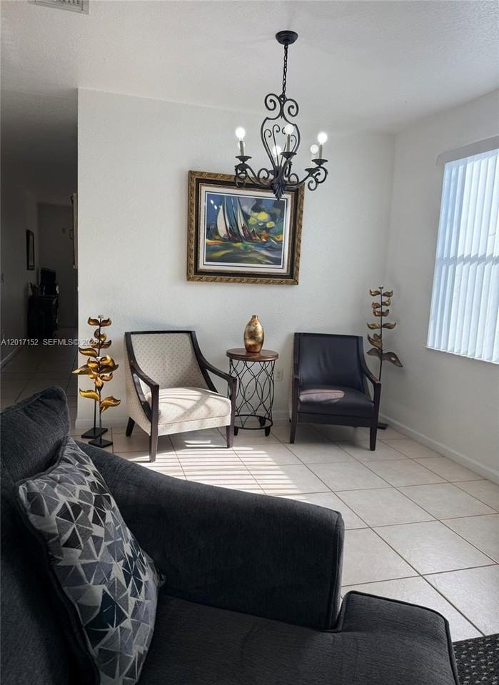 10270 Sw 59th St #10270 - Photo 5 of 24