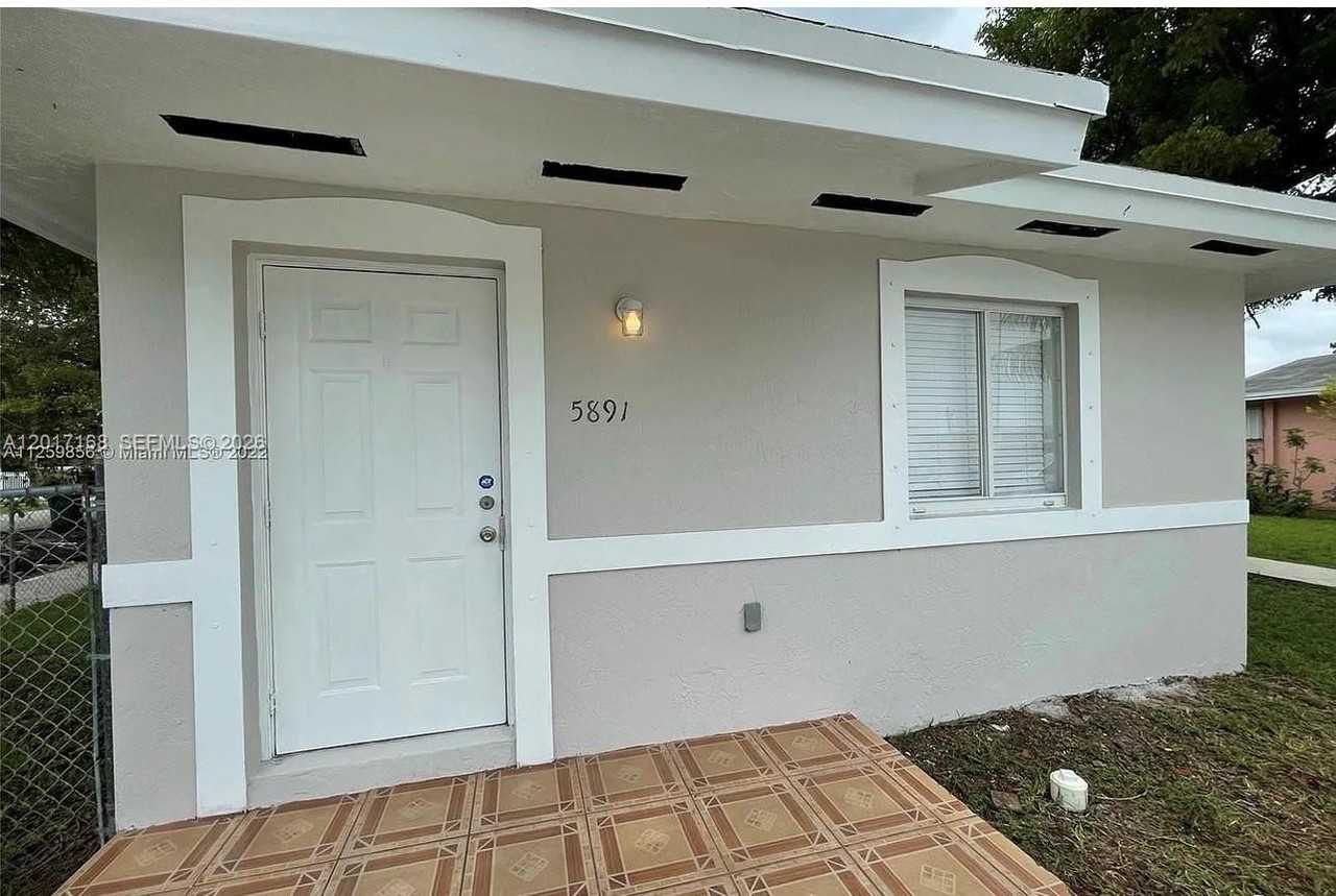 5881 Nw 32nd Ave #5881 - Photo 7 of 7