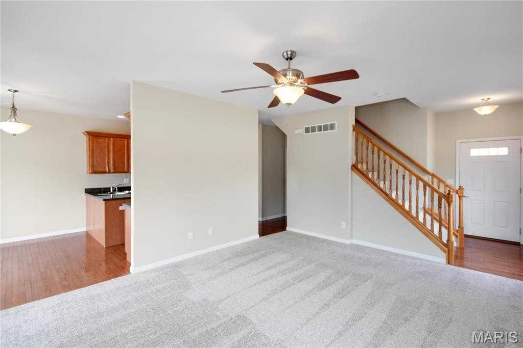 400 Willott Square Dr - Photo 4 of 22