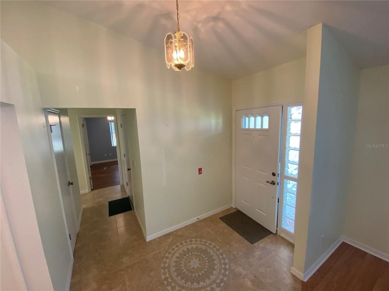 26840 Racquet Cir - Photo 2 of 19