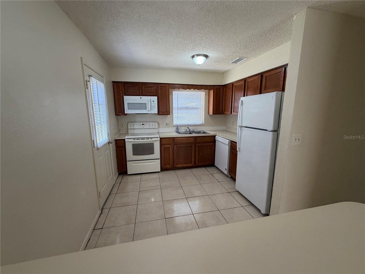 136 Shannon Dr - Photo 7 of 14
