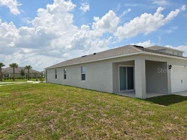 1568 Hummingbird Rd - Photo 3 of 25