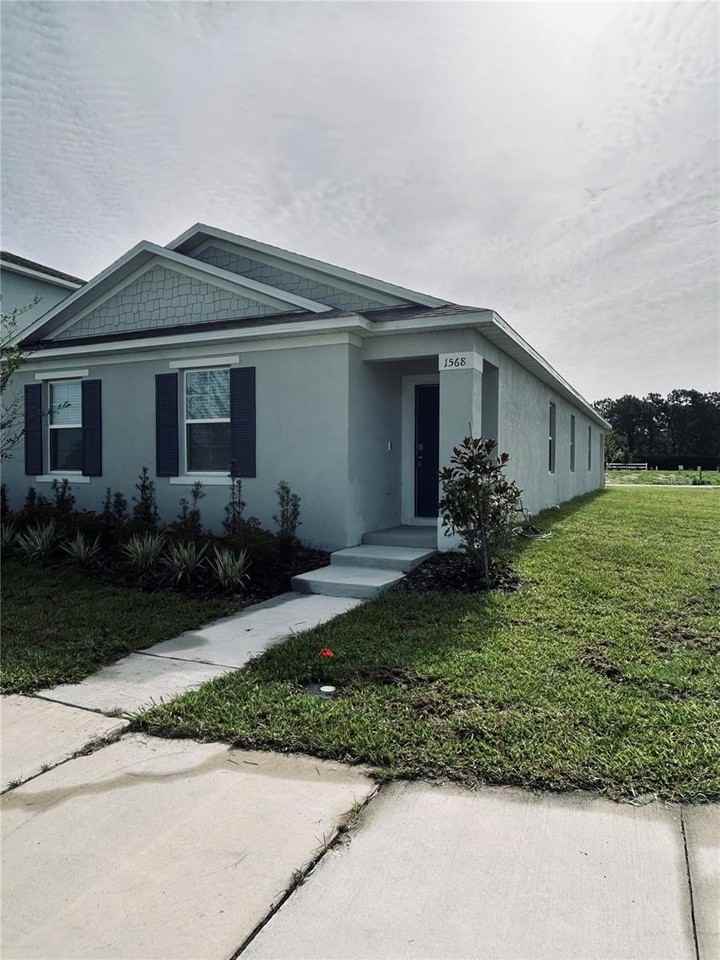 1568 Hummingbird Rd - Photo 4 of 25