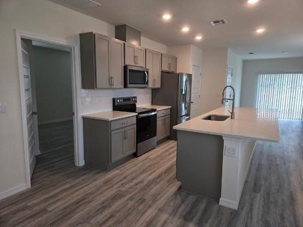 1568 Hummingbird Rd - Photo 5 of 25
