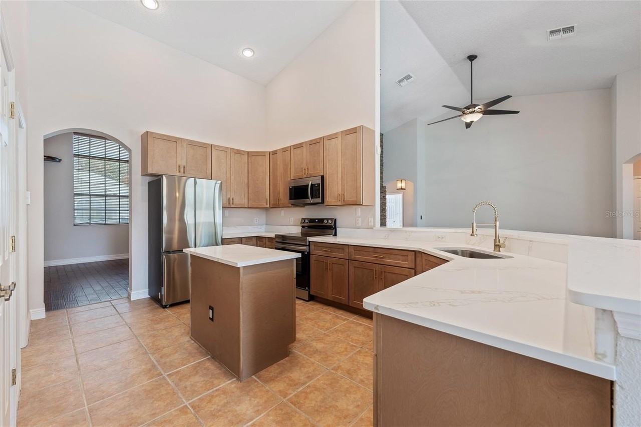 3336 Herringridge Dr - Photo 6 of 22