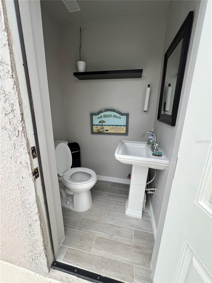7926 Magnolia Bend Ct - Photo 7 of 12