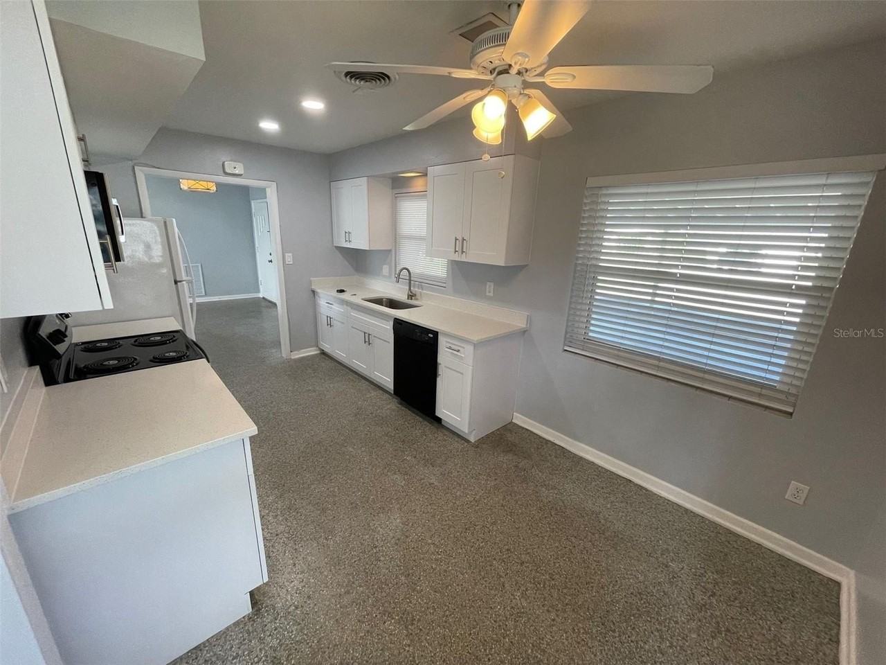 520 Seneca Trl - Photo 6 of 25