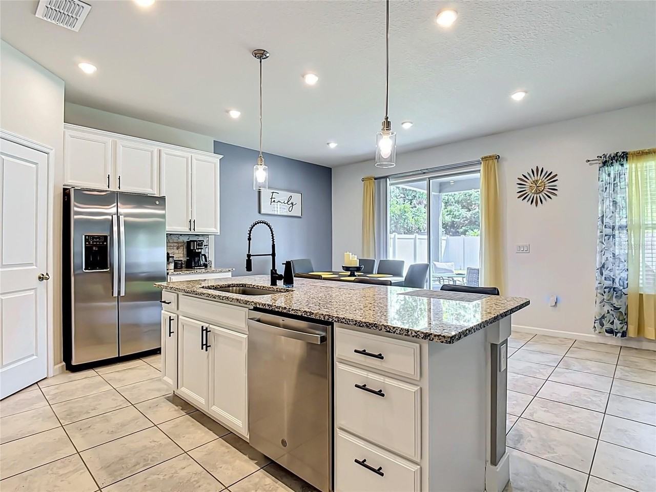 2940 Slough Creek Dr - Photo 3 of 18