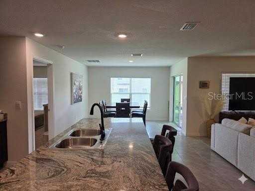 8609 Sw 46th Ter - Photo 4 of 16