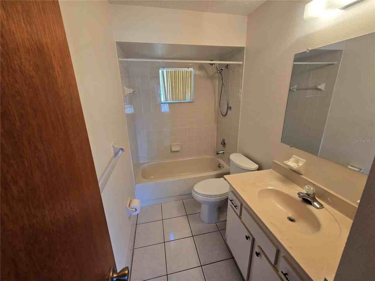11112 Sw 78th Ave - Photo 6 of 16