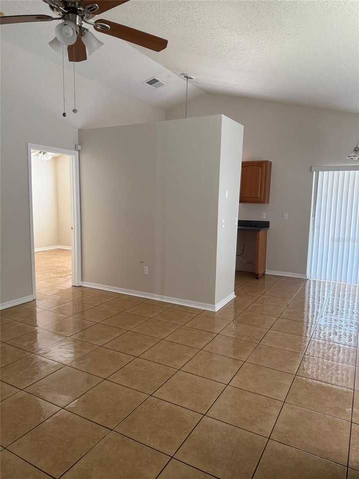 2318 Santa Ana St - Photo 3 of 15