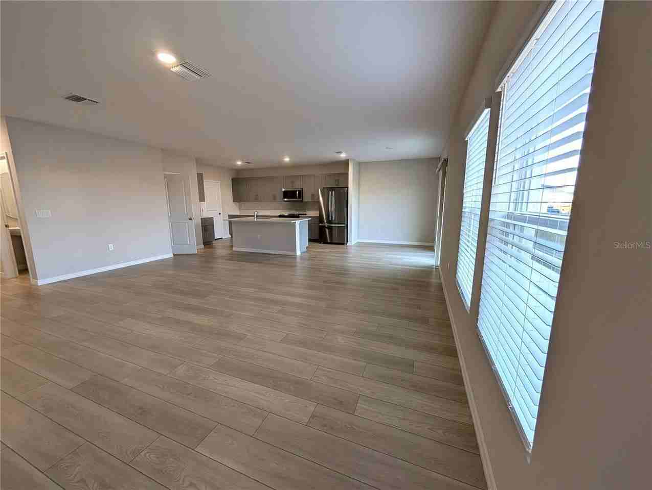 37327 Sagemoor Dr - Photo 4 of 26