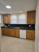 709 E James St - Photo 1 of 1