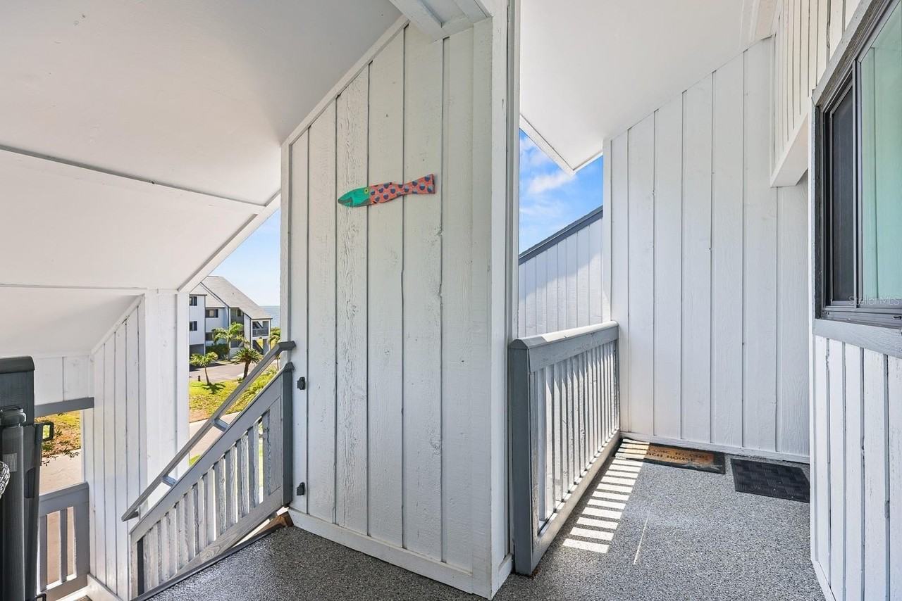 821 Bahia Del Sol Dr #B - Photo 2 of 36