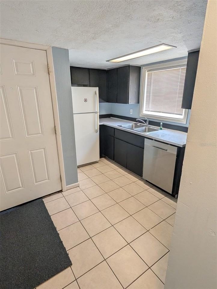 12310 Touchton Dr #42 - Photo 3 of 18