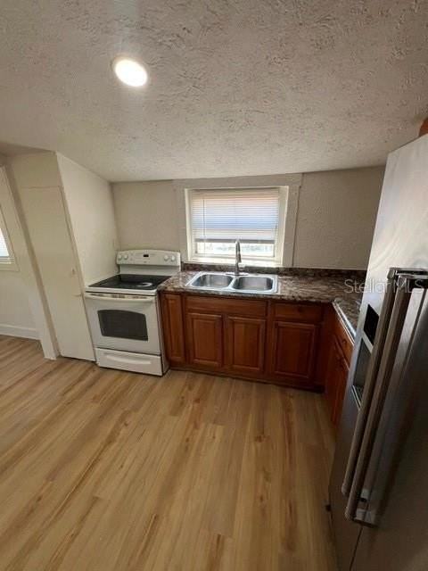 4204 N 29th St - Photo 5 of 14