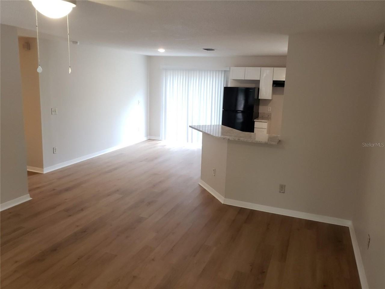10608 N 50th St - Photo 4 of 19