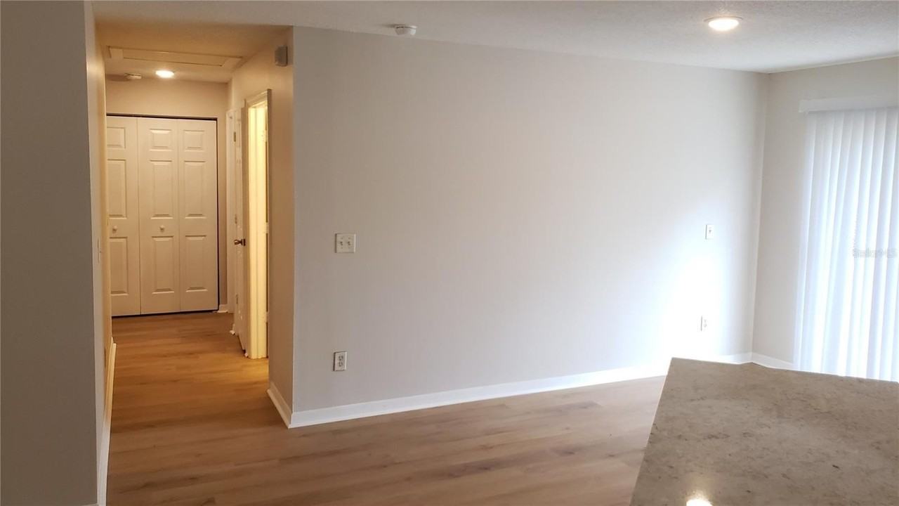 10608 N 50th St - Photo 7 of 19