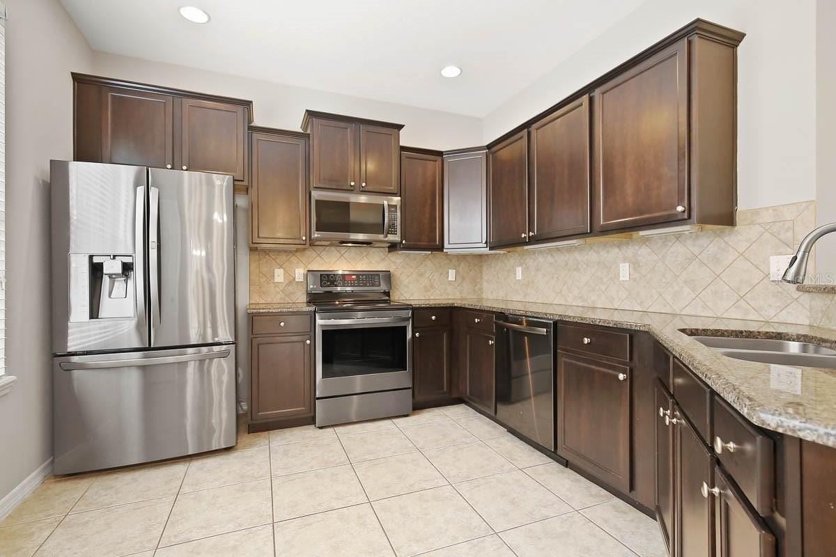 5712 Kingletsound Pl - Photo 7 of 28