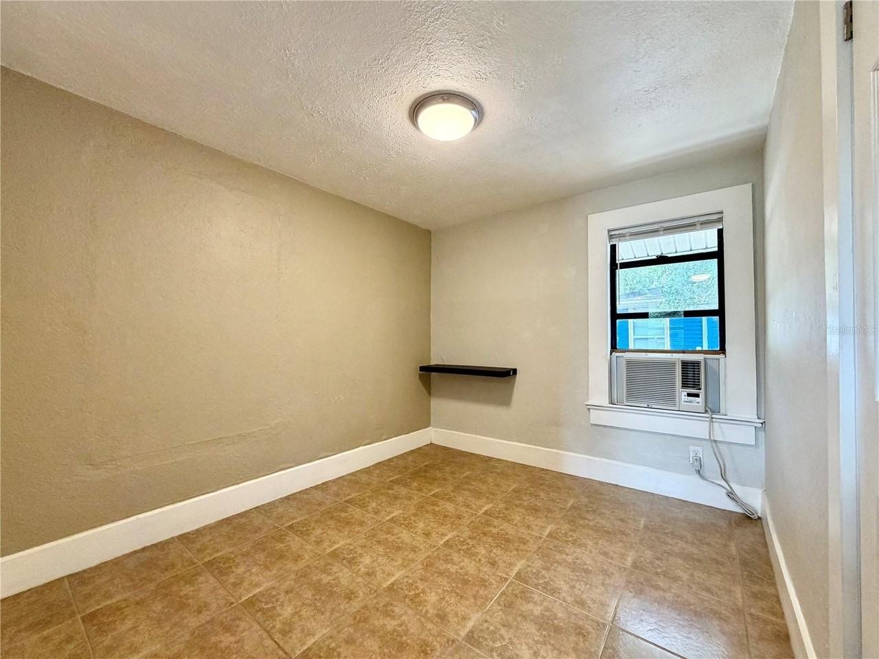 5050 2nd Ave N - Photo 7 of 18