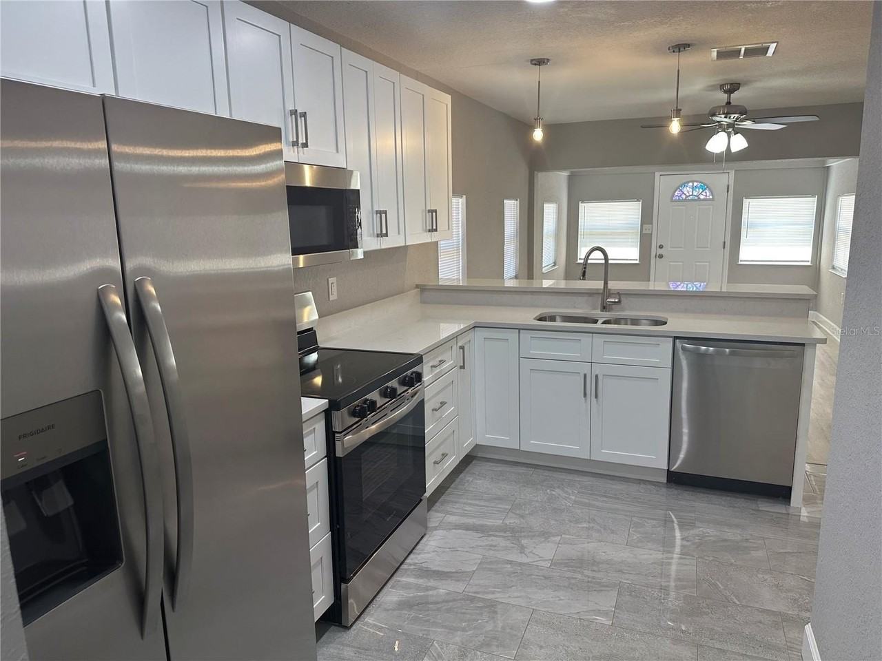 2901 20th St N - Photo 6 of 14